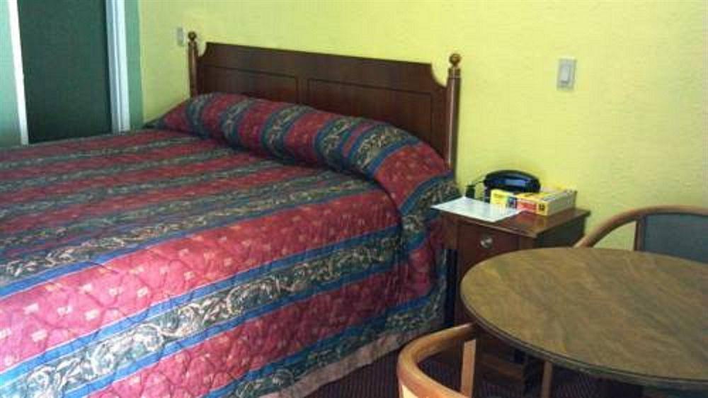 Travel Eagle Inn Motel Long Beach Eksteriør bilde